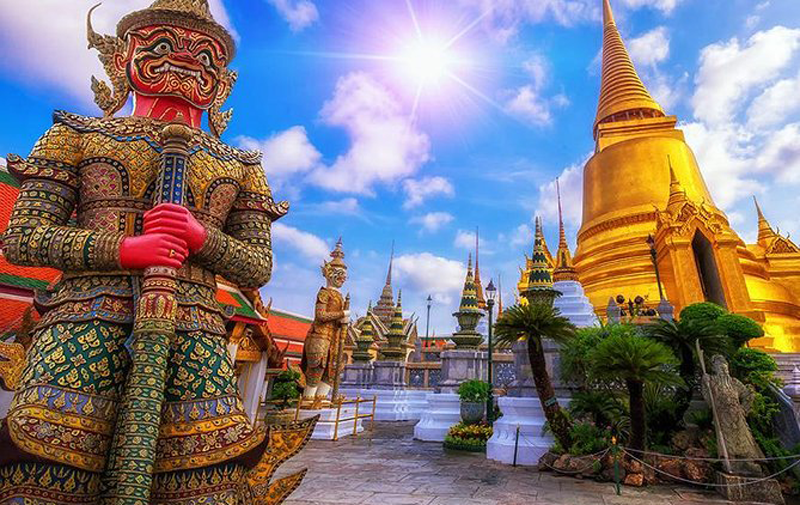 بودای زمردین تایلند - دیدنی های تایلند